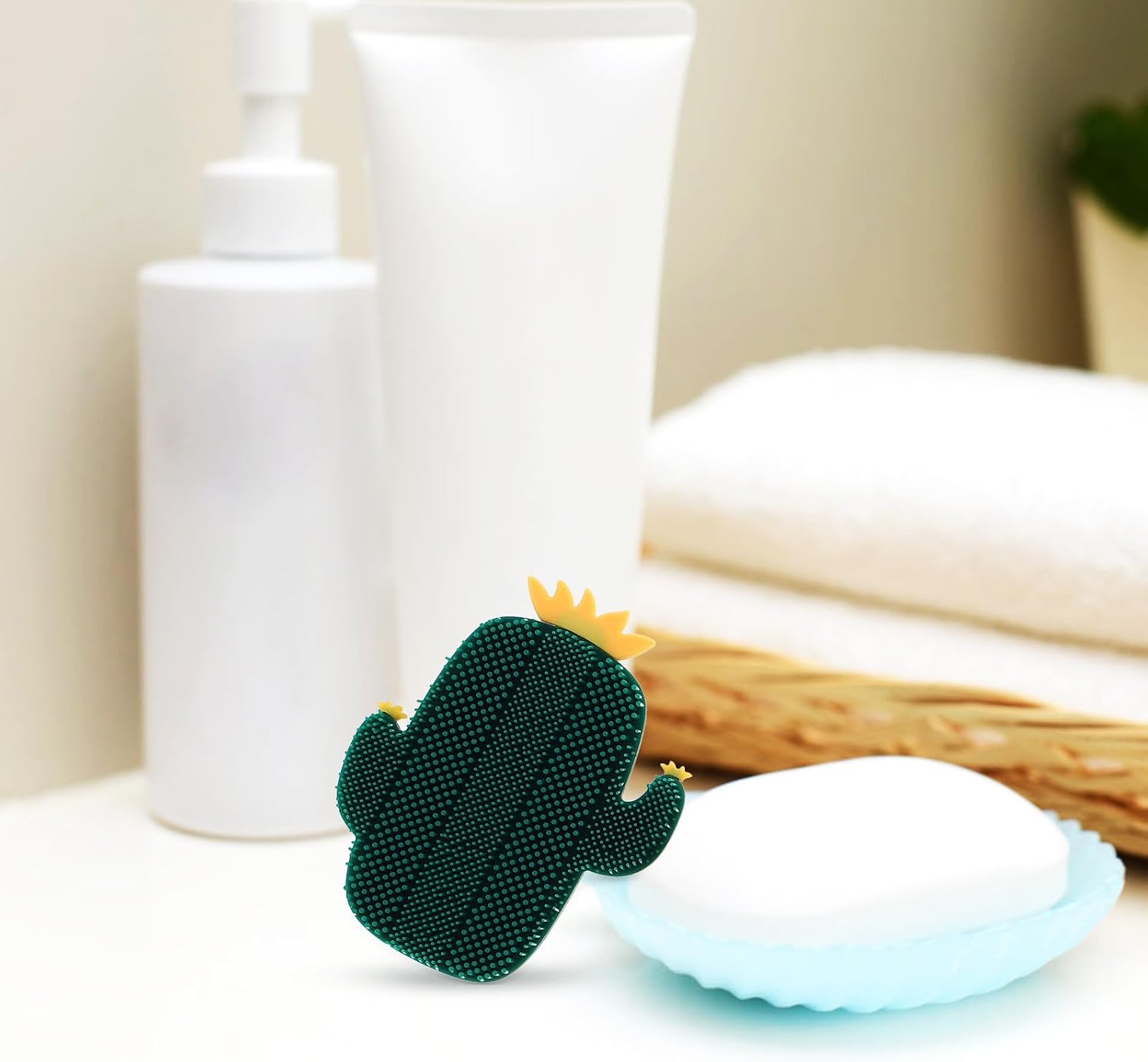 FUOYLOO 3pcs Silicone Face Wash Brush Skin Exfoliating Facial Cleansing Brush Manual Face Scrubber Exfoliator for Home Facial Cleaning Random Color