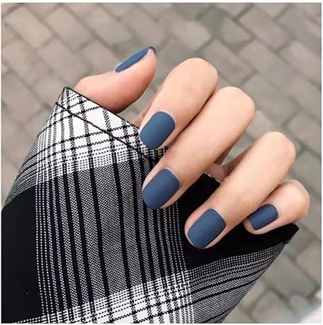 Amazon Co Jp ネイルデコレーション 24ピースの固体diy卸売偽の爪マット安い赤い青の緑の短い爪のヒント爪が付いている釘の釘の穴あけ釘 金箔 Color No 5 ビューティー