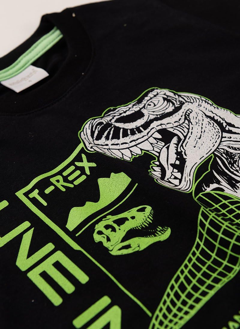 Conjunto Curto Menino Camiseta e Bermuda Dino em promoção! Veja a oferta e mais achadinhos de Meninos 7 Hoje é o melhor dia para comprar Conjunto Curto Menino Camiseta e Bermuda Dino com aquele preço maroto! Promoção! Aproveite a oferta! 7