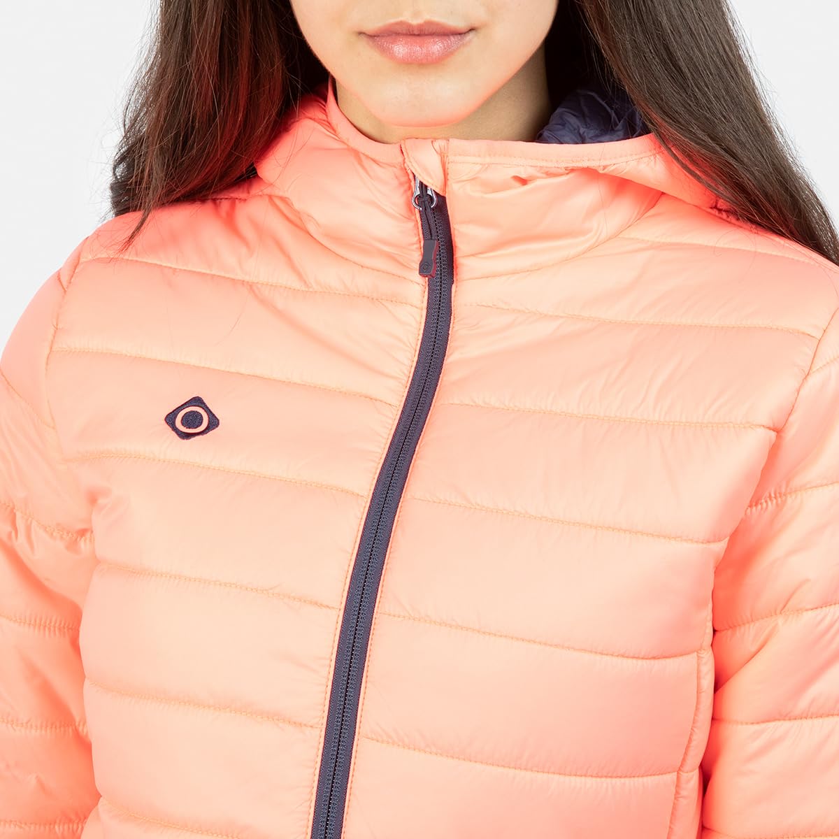 IZAS SINDU W Giacca Mount-Loft Ultraleggera da Donna. Resistente al Vento e all'Acqua. Traspirante e Termica. Con Cappuccio e Tasche Ventrali. Pieghevole in Tasca