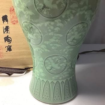 Amazon.co.jp: 韓国陶窯 東谷 金正黙 青磁象嵌雲鶴文梅瓶 花瓶 共箱