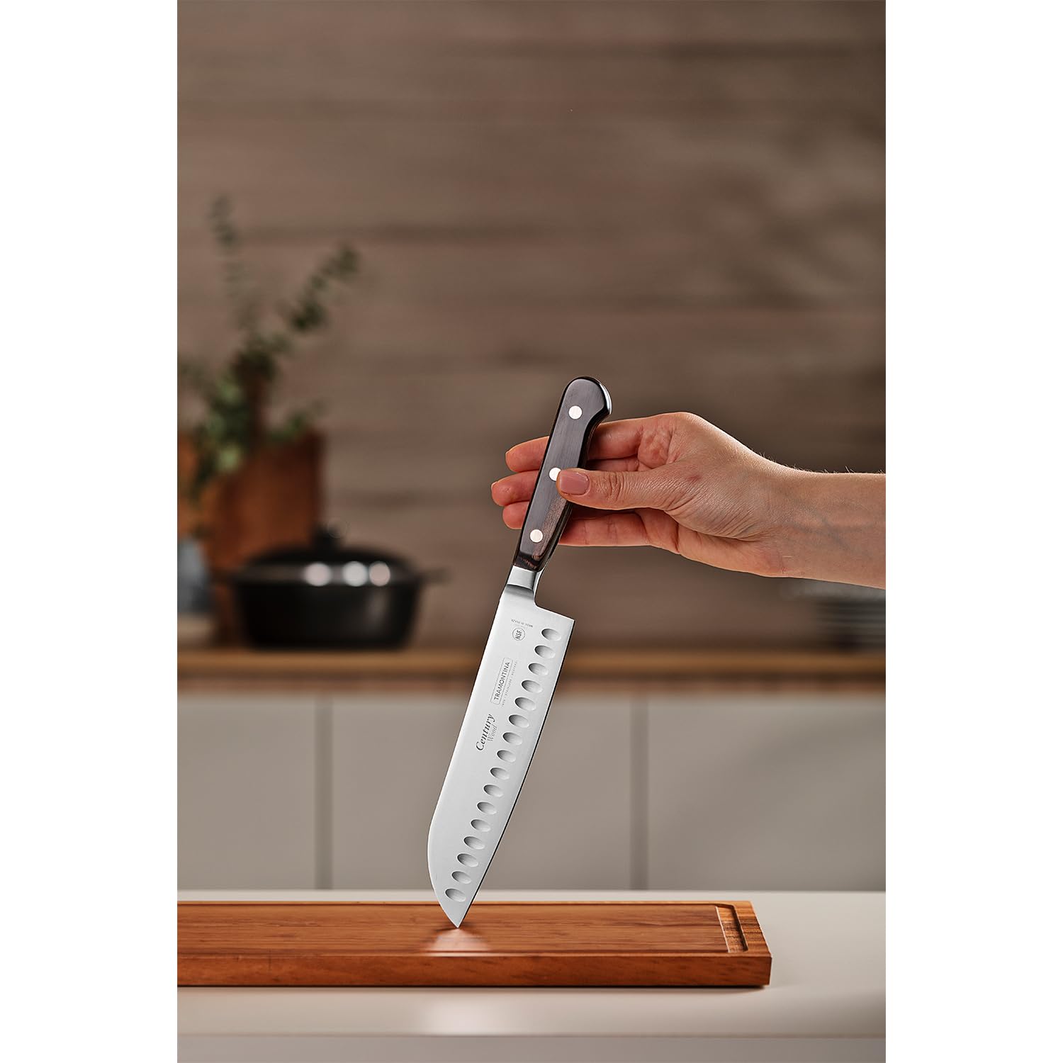 Amazon｜トラモンティーナ 木柄 三徳 包丁 センチュリーウッド 180mm
