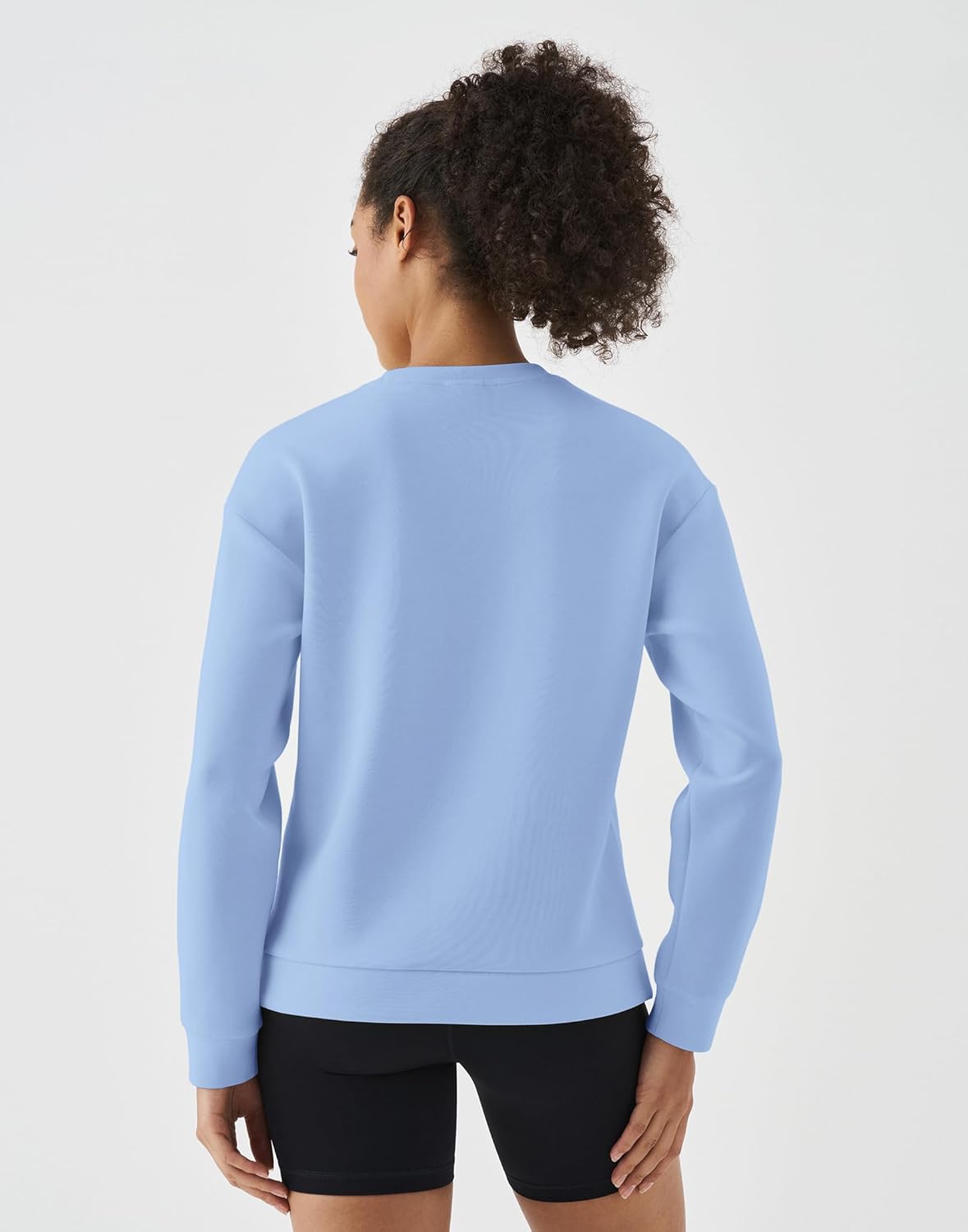 K-Swiss Cropped Sweatshirts for Women - Crewneck Pullover Sweatshirt Long Sleeve Workout Crop Tops Soft and Lightweight - Image 4