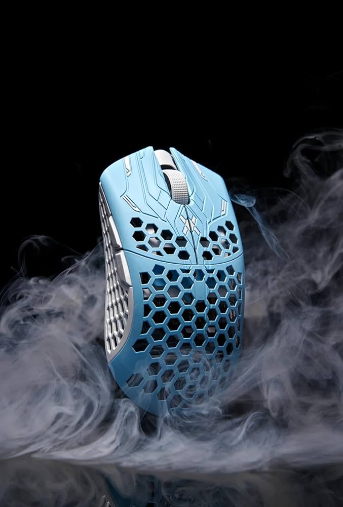 マウス・トラックボール Finalmouse Ultralight X Lion (Medium) mqdefault.jpg