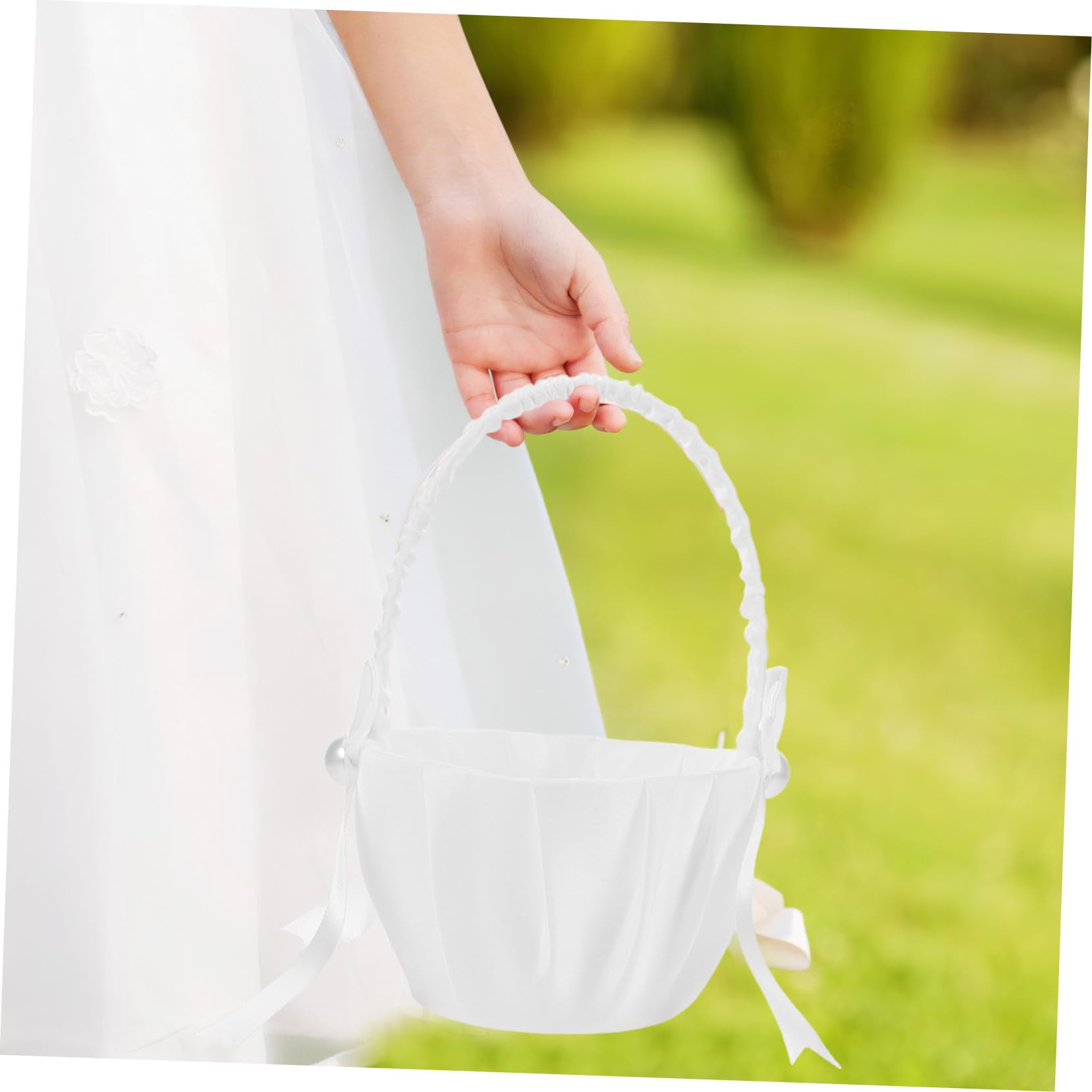 Weißer Blumenmädchenkorb aus Satin mit Perlen, Hochzeit | Schleife, Sicherer Griff, für Blüten oder Sträuße, 4 Stück, Dekorativ für Zeremonien