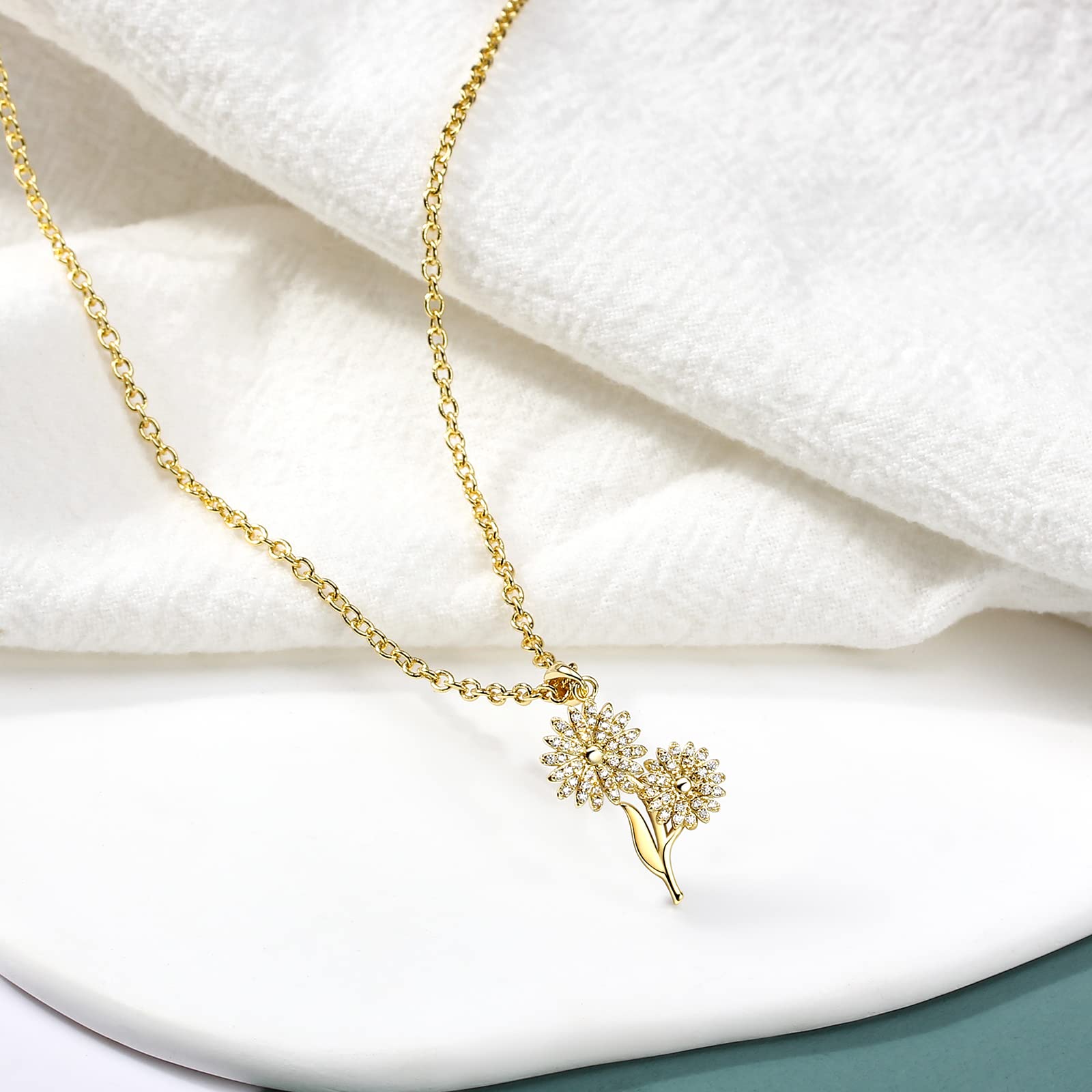 Collar de flores con mes de nacimiento, lujoso collar chapado en oro de 18 quilates con colgante de flor, bonita bolsa de joyería para mujer, collares para boda, ocasiones especiales,