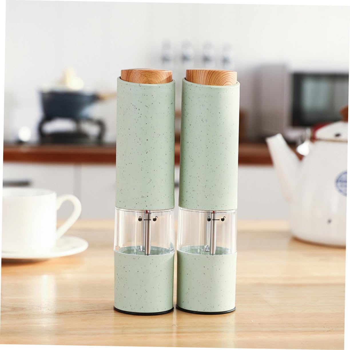 Unomor 2Pcs Electric Pepper Grinders Rechargeable Kitchen Grinding Tools No Battery Needed Coarseness for Home and Restaurant Use Easy to Operate