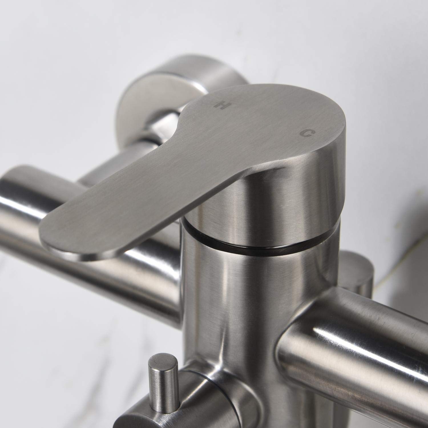 Homelava Rubinetto a Parete con Doccetta, Rubinetto da Cucina a Muro Girevole a 360° Rubinetto per Lavello in Acciaio Inossidabile Spazzolato, Tubo Rotante 23 cm