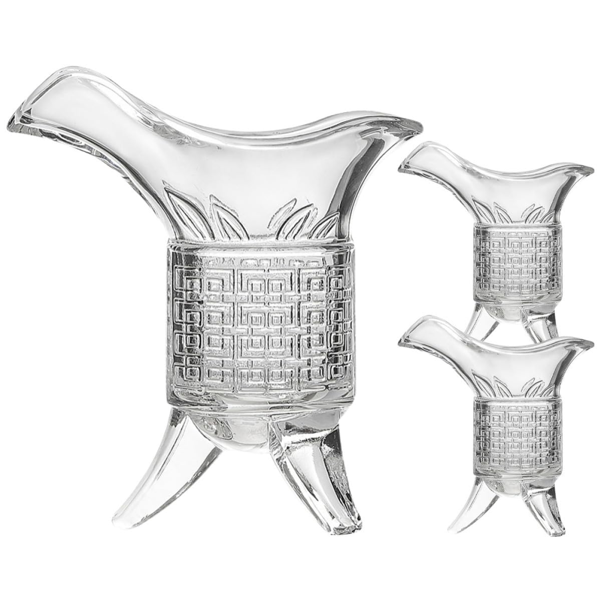 Tasses en verre rétro pour remplacer vos verres banals par un service impérial unique