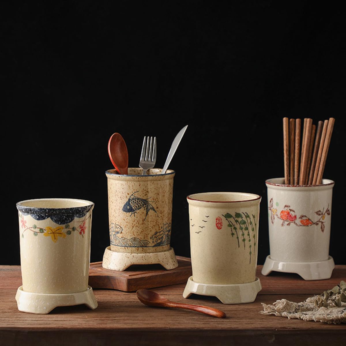 KICHOUSE Keramik Essstäbchenhalter im Japanischen Stil mit Abtropffunktion und Festem Stand Eleganter Küchenutensilienhalter für Küchendekoration