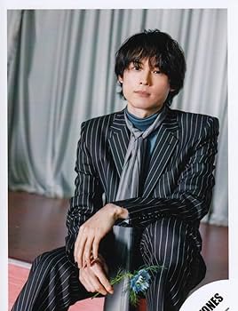 Amazon.co.jp: Six TONES 公式 生 写真（松村北斗）ST00810