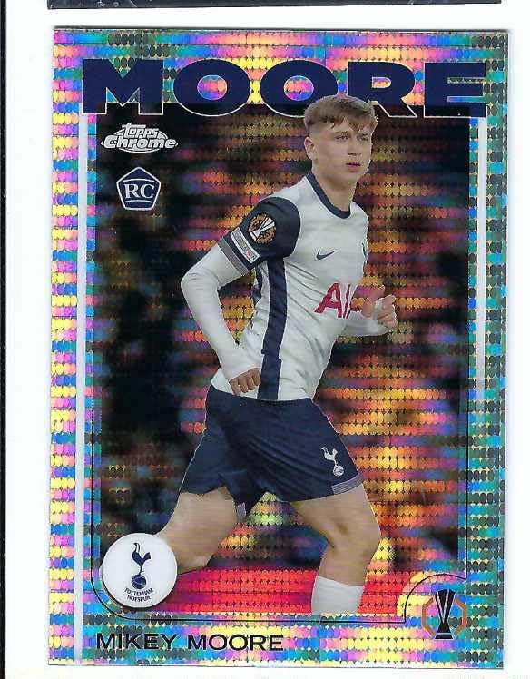 MIKEY MOORE 2024-25 Topps Chrome UEFA Champions League #199 PULSAR REFRACTOR PARALLEL Soccer Rookie Card RC Tottenham Hotspur England