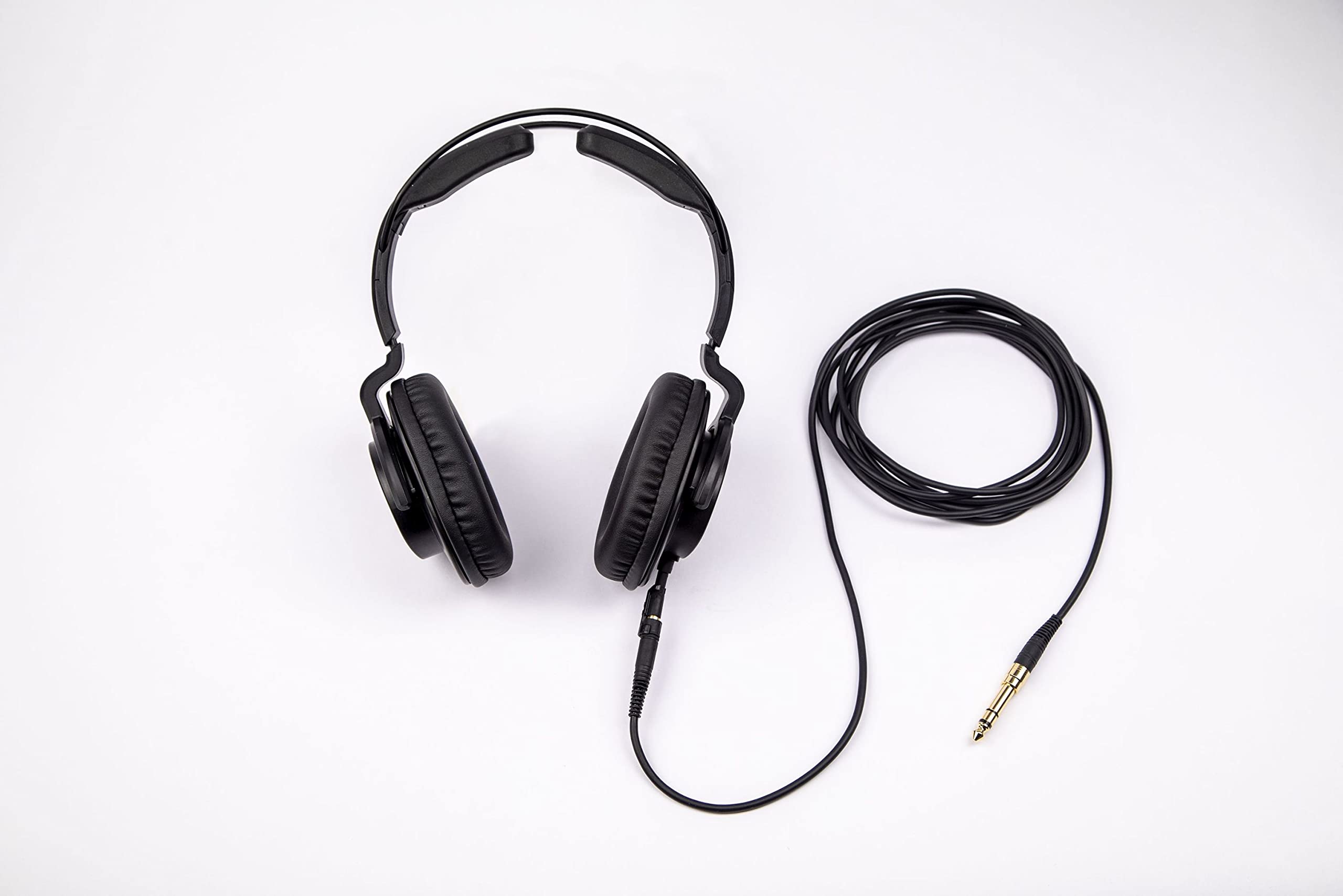 Amazon | ZOOM(ズーム) 密閉型モニターヘッドフォン ブラック ZHP-1