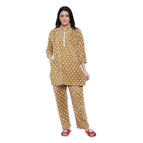 Woolen night suit for women Clearance