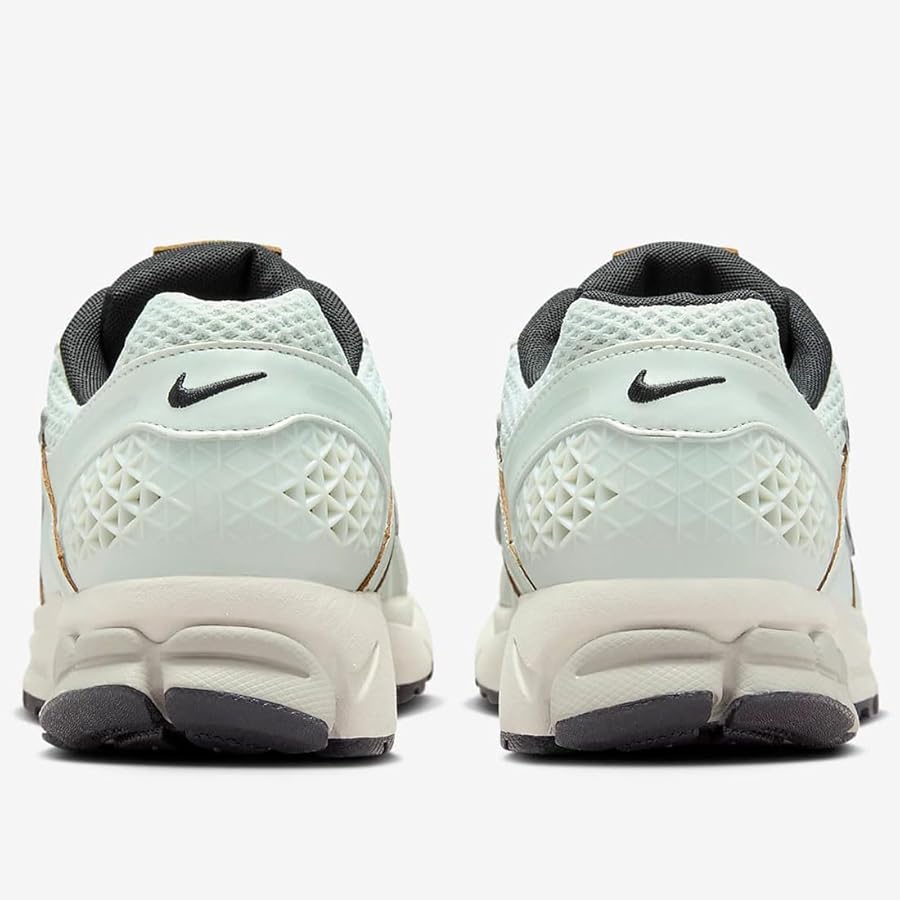 Amazon | [ナイキ] ズーム ボメロ 5 W Zoom Vomero 5 ライトシルバー