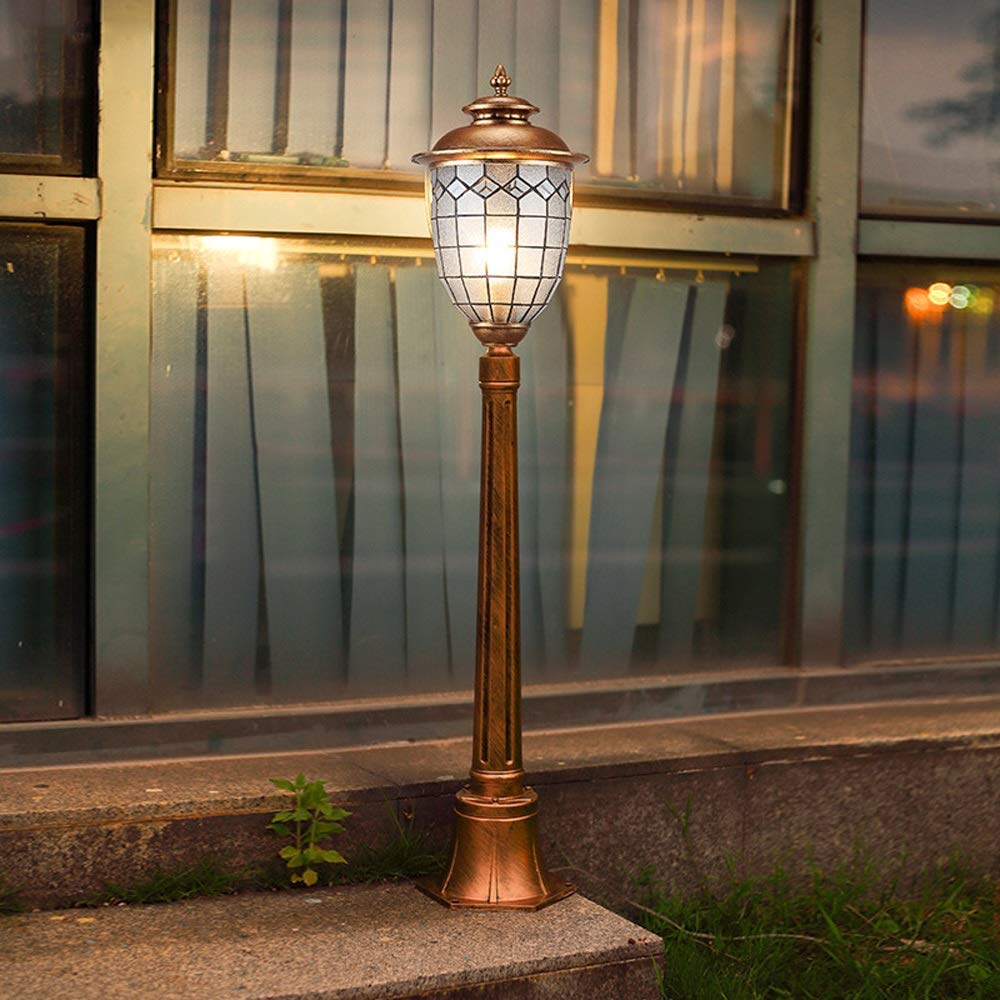 Lampadaire extérieur, Douille E27, Lanterne en Verre, Style européen rétro Antique, étanche IP54, en Aluminium moulé sous Pression et Laiton, Hauteur 2,45 m.,Brass-Height 2.45m