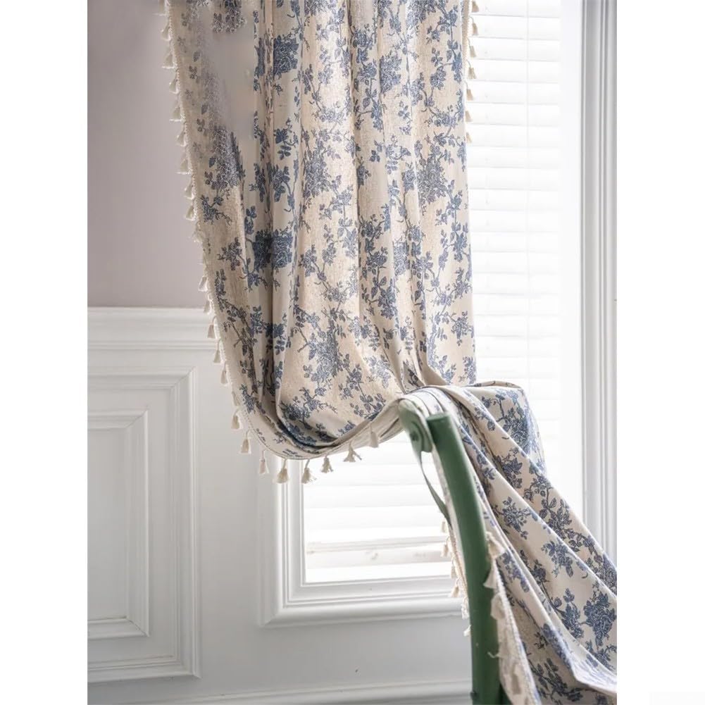 Rideaux en lin occultant la vue mais filtrant la lumière à motif fleurs bleues de salon