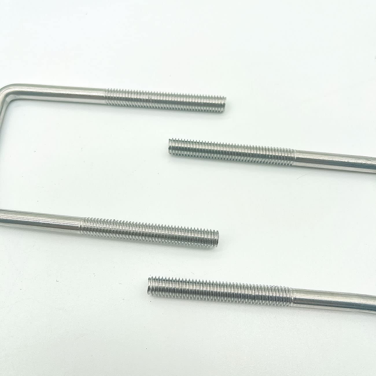 Perno en U cuadrado M6 U-Pernos - 4 piezas Pernos en U de Acero Inoxidable 304 con Tuercas Marco para Placa de Soporte en U de Poste Tuercas de Perno en U Marinas Cuadradas