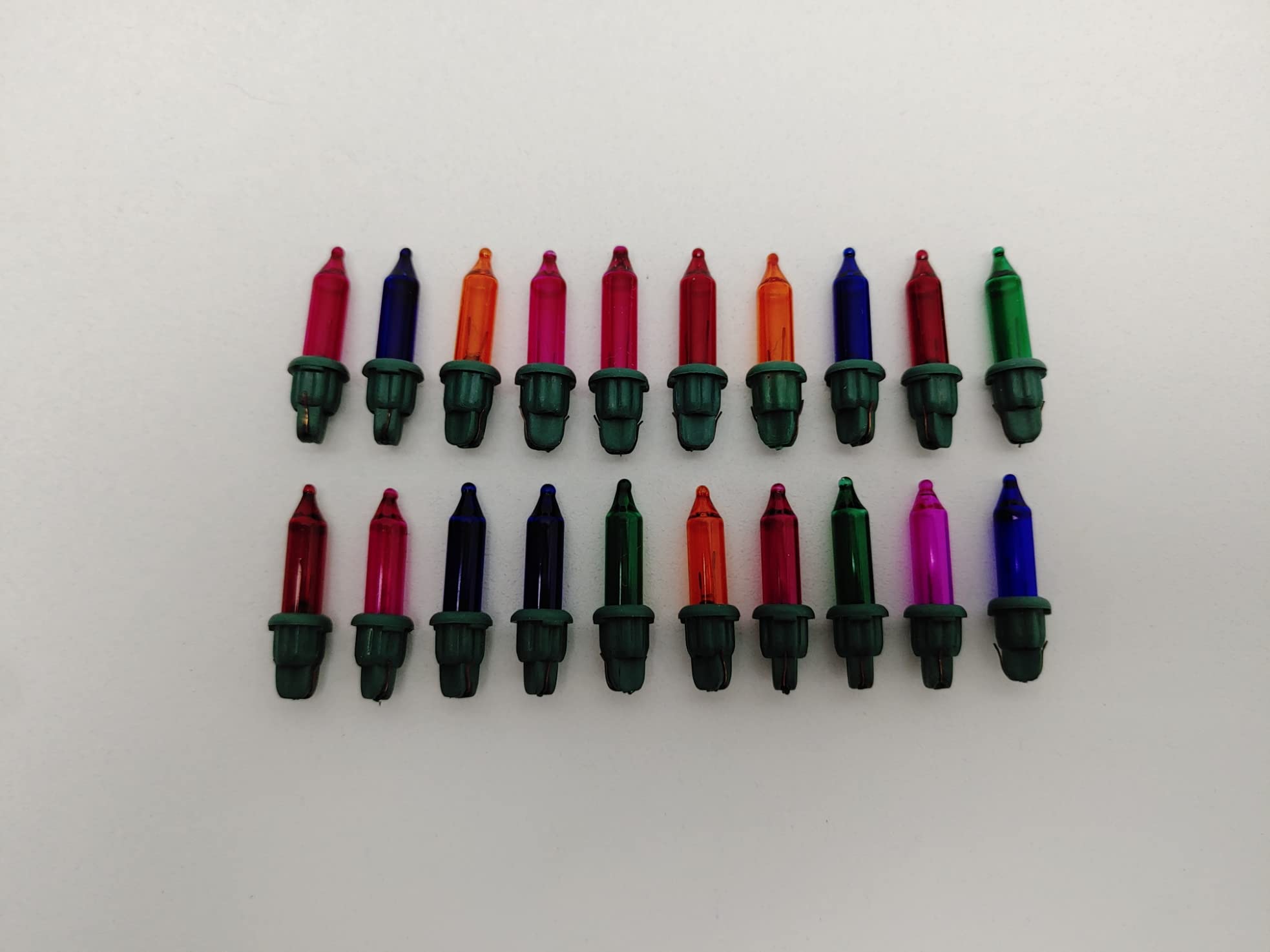 100-bulb Yellow Mini Lights, 2.5" Spacing, Green Wire