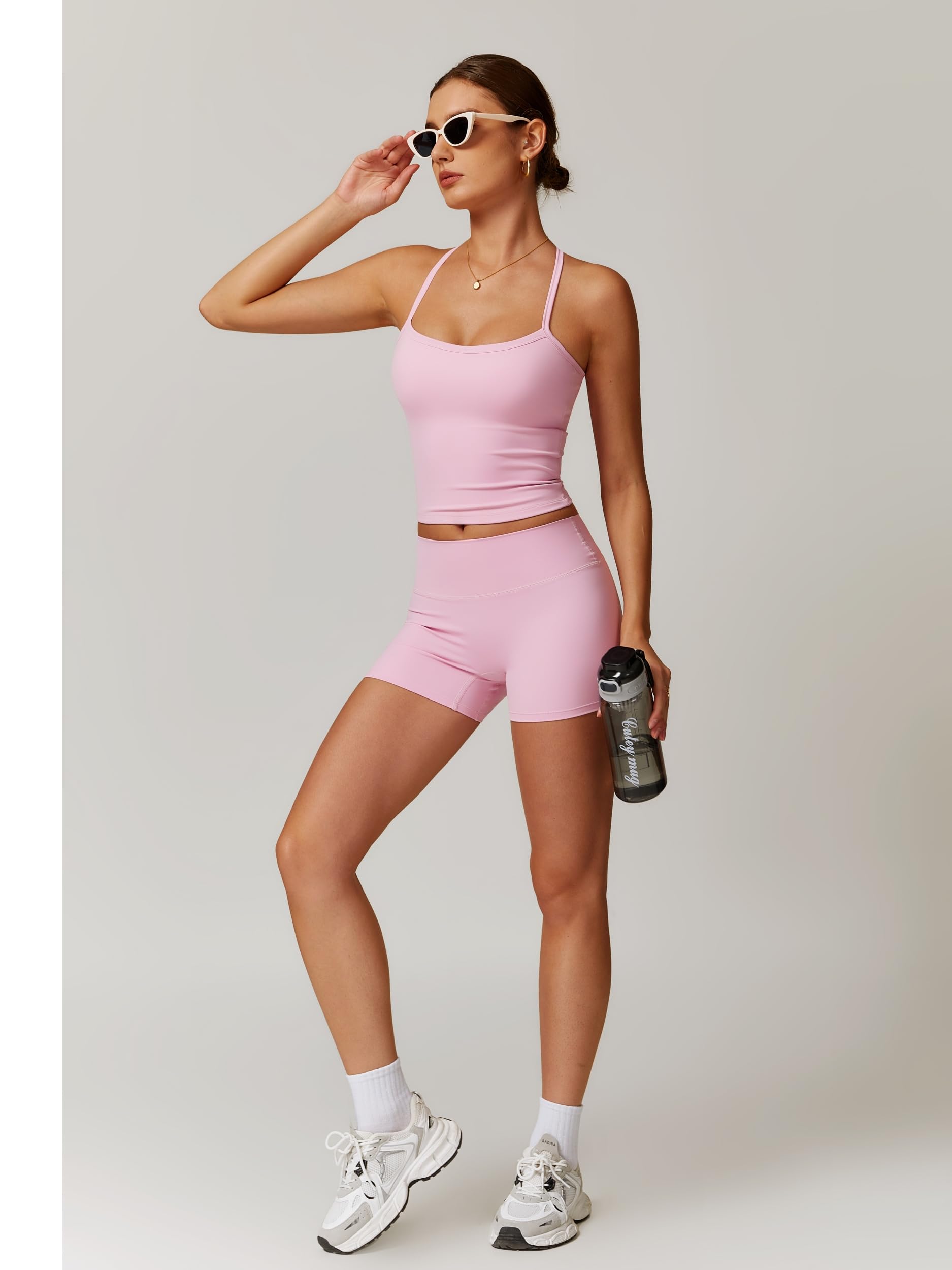 IDOPIP Traje deportivo de dos piezas para mujer para fitness: tirantes delgados trajes de verano con sujetador acolchado y leggings de cintura alta cortos – Conjunto de gimnasio para yoga, pilates y