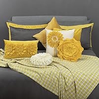 Vista 4 de JWH Fundas de almohada decorativas hechas a mano con flores en 3D, amarillas, decorativas, estéticas, con diseño de girasol, cojín de terciopelo