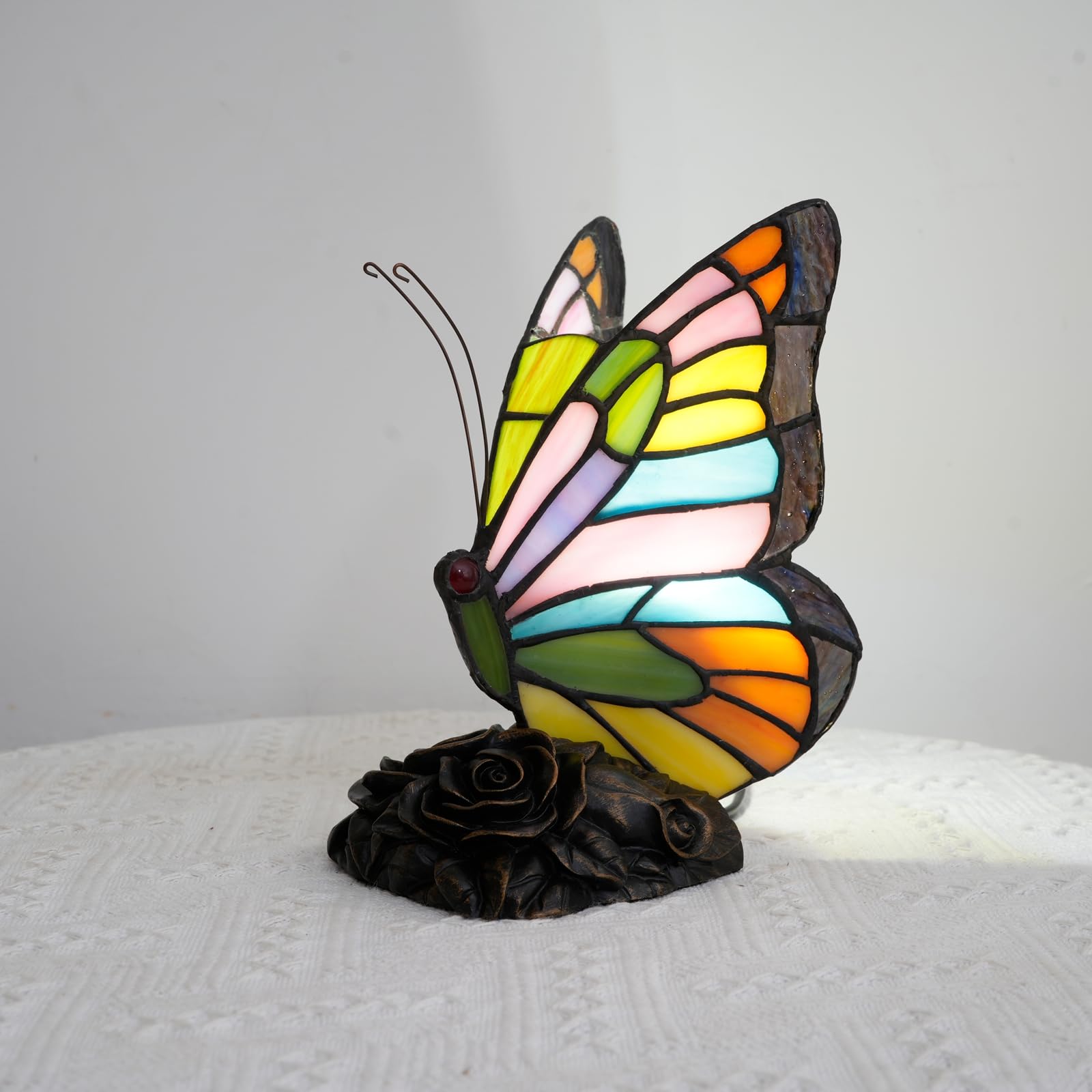 Tiffany Style Schmetterling Lampe Bunte Glasmalerei Tischlampe Kleine Nachttischlampe für Mädchen Oma Mütter Tag Geschenke