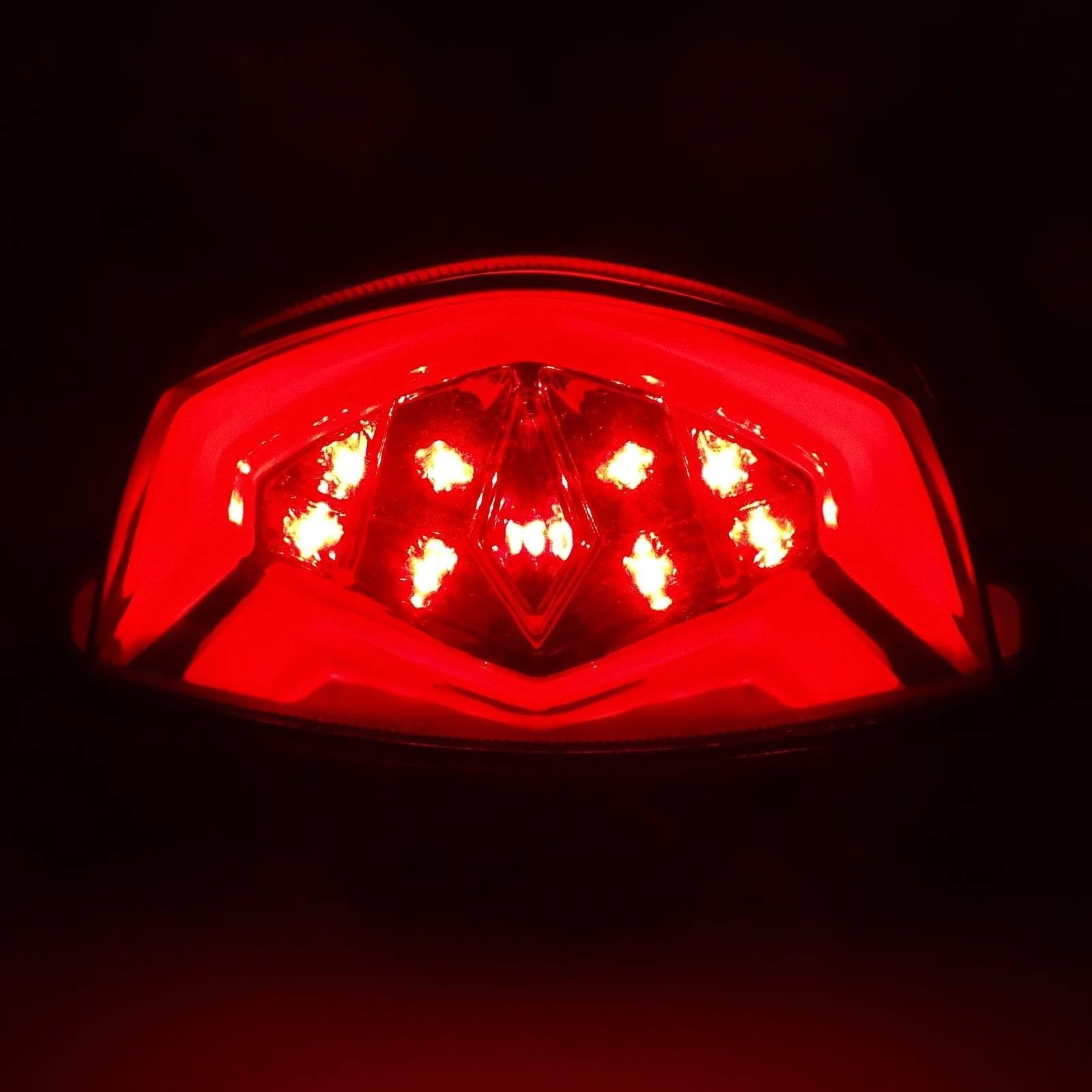 Feu Stop Feu Arrière De Moto Intégré Clignotant Feu Arrière Feu Stop Clignotant Lampe Témoin pour Suzuki GSXS750 GSX-S750Z 2017-2023 Clignotants(Fumée)