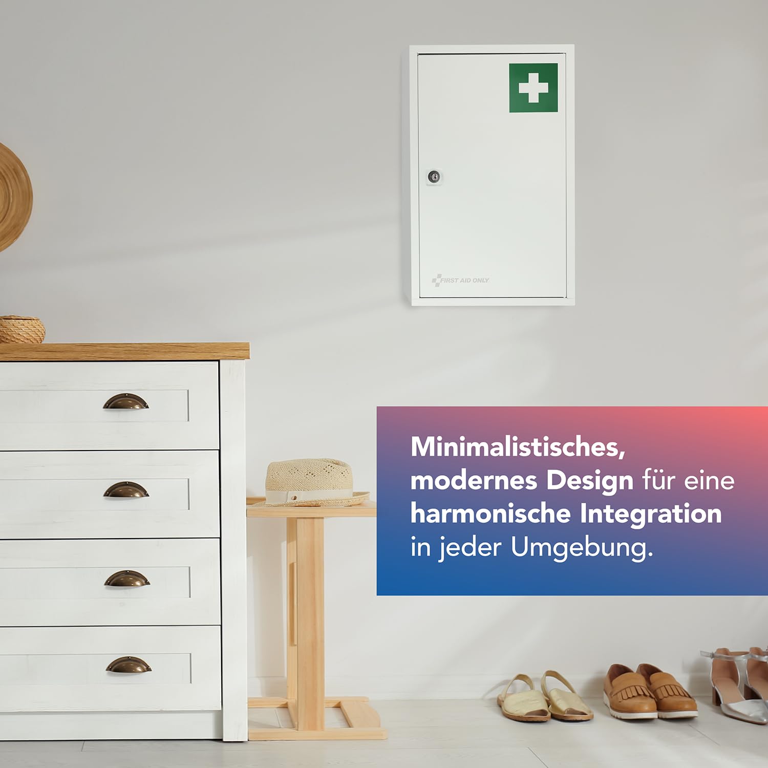 First Aid Only Verbandschrank Weiß mit 3 Fächern DIN 13157 | Gefüllter Erste-Hilfe-Schrank aus Metall zur Verbandmaterial und Medikamenten Aufbewahrung | Medizinschrank 46 x 30 x 14 cm