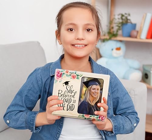 Miniatura 4 de SICOHOME Marco de fotos de graduación de jardín de infantes 2023, marco de fotos de madera de 4 x 6 pulgadas para niños, regalos de graduación para