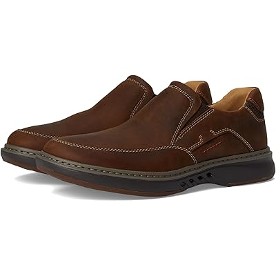 Clarks Un Briley Step beeswax leather