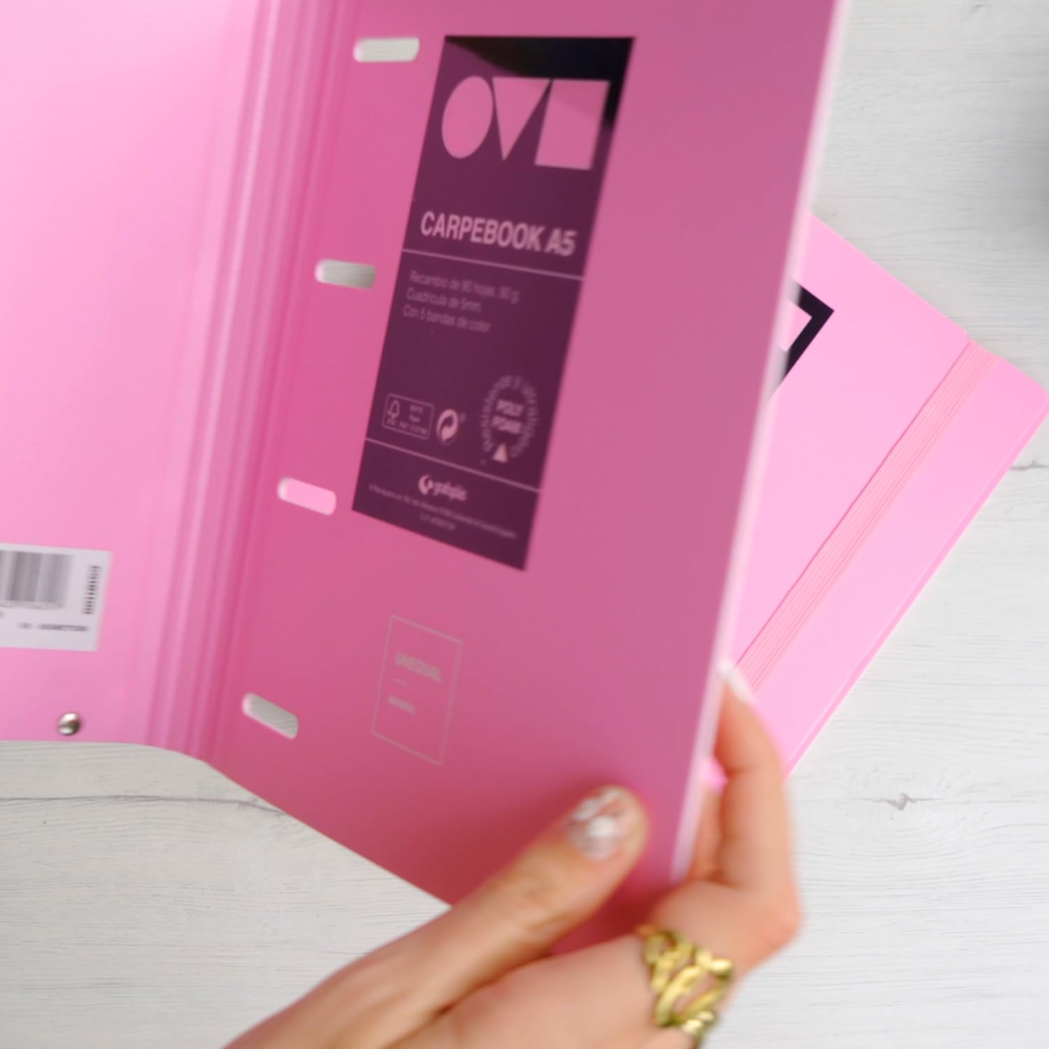 Raccoglitore Grafoplas A4 Polyfoam - Leggero E Resistente Con 4 Anelli, Nero Con Busta E Separatori