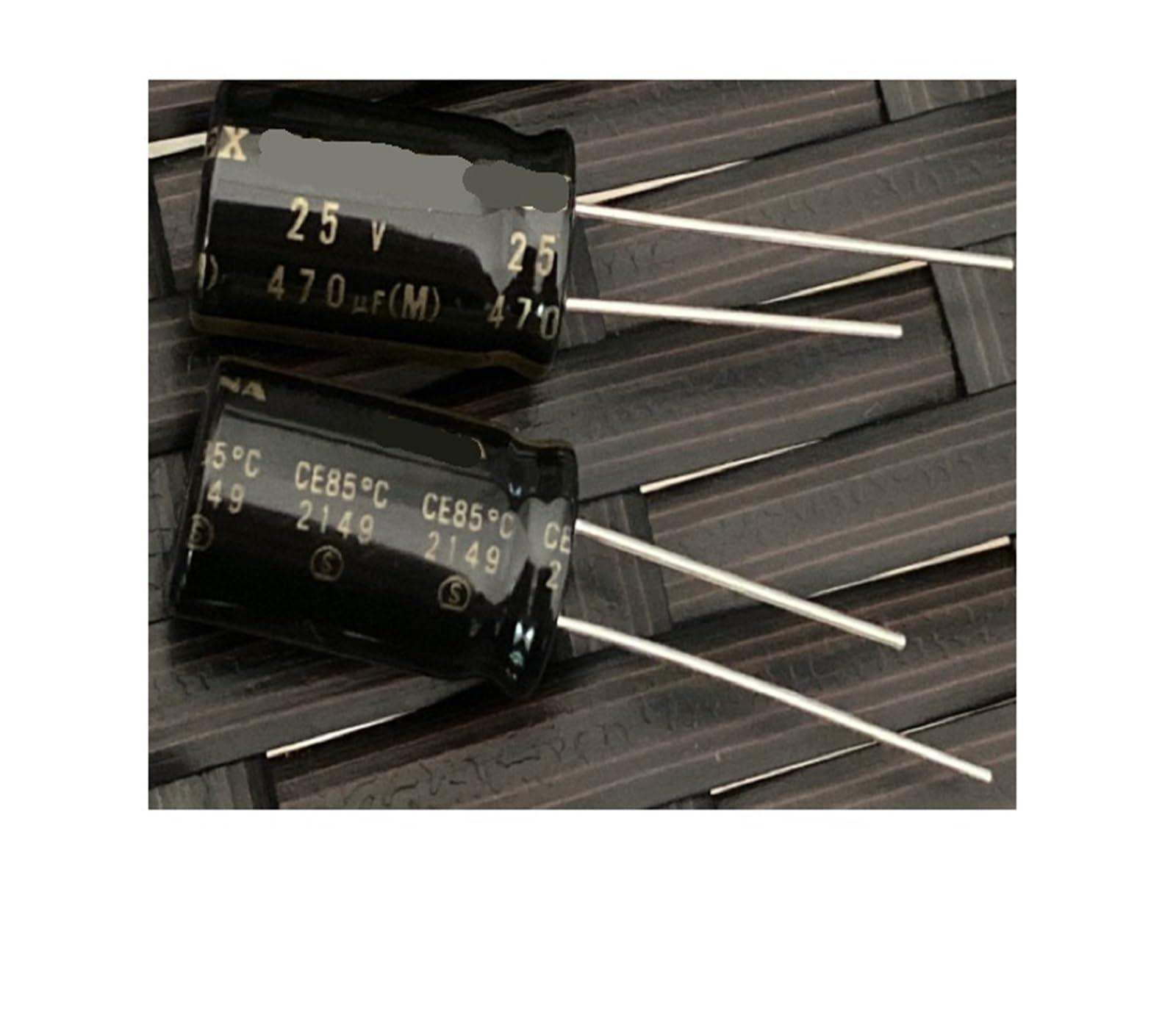 LEOTNNDQ 1PCS 470UF 25V copper foot audio electrolytic film capacitors