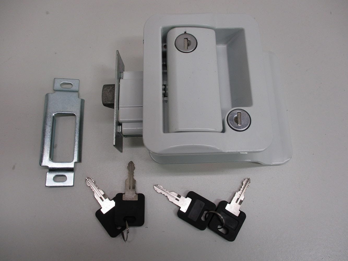 RV, Camper & Trailer White Entry Door Handle Latch Keyed Lock with Deadbolt, 4 Keys, Heavy-Duty