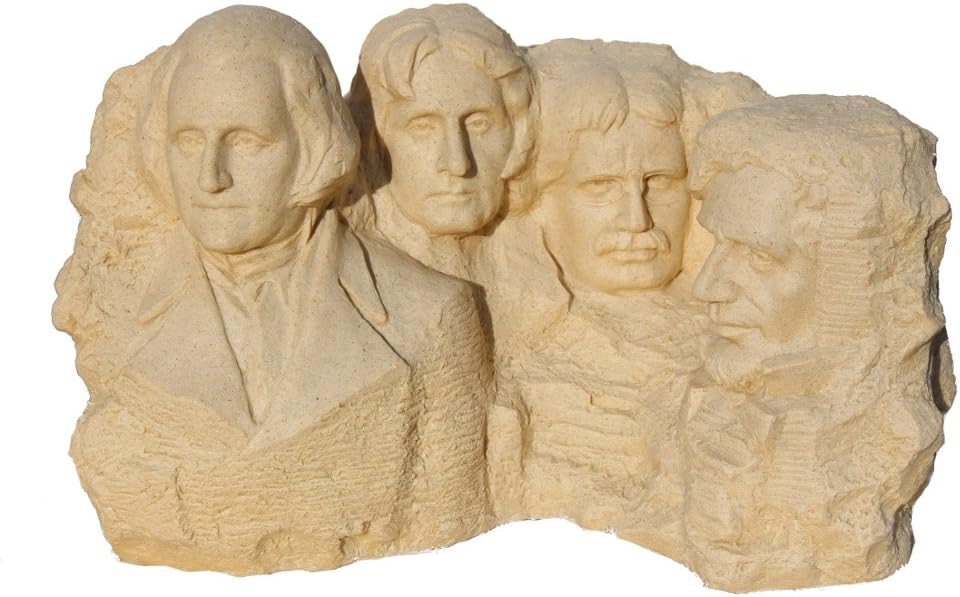 Mount Rushmore National Memorial Statue