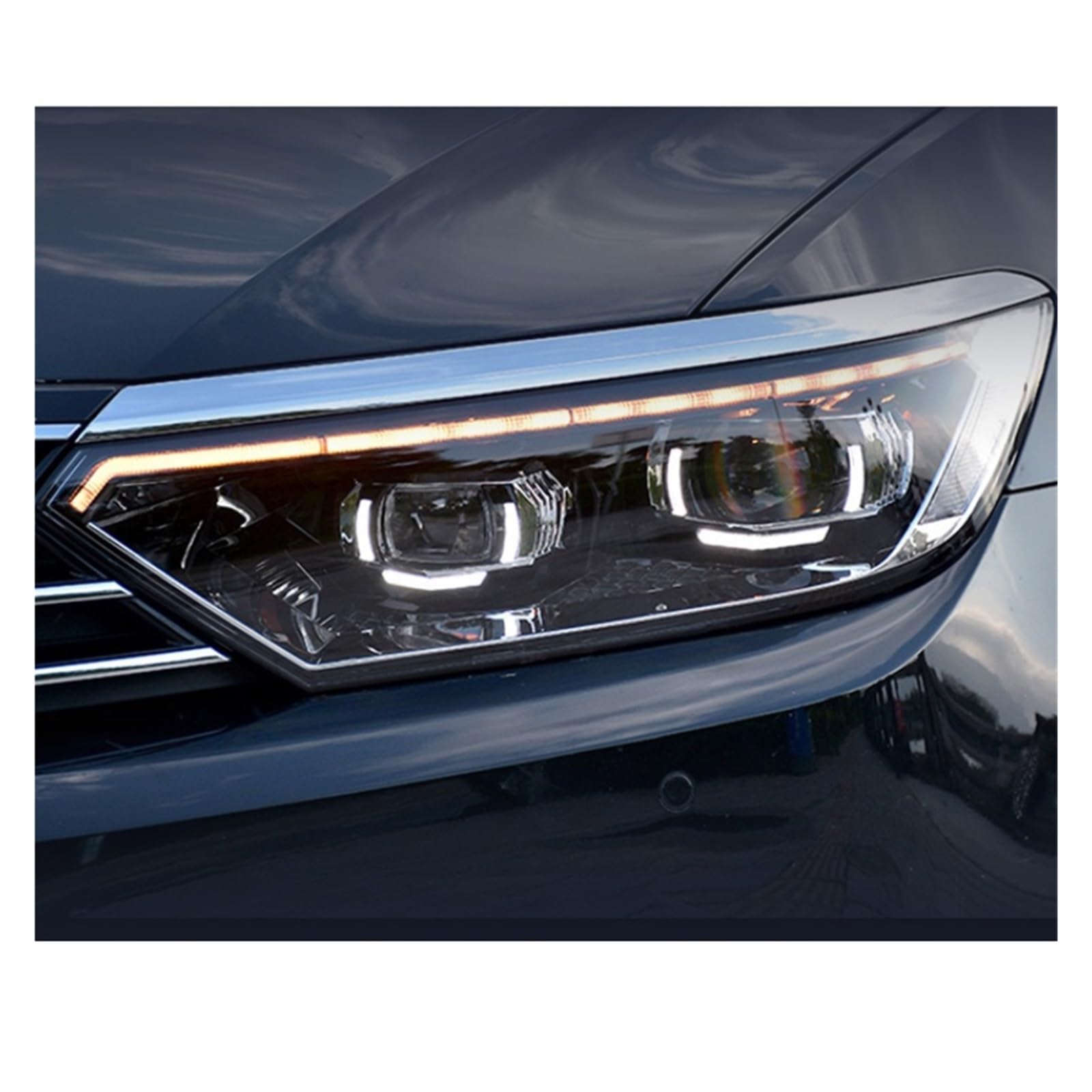 Faro Anteriore per VW Passat B8 2017-2019, Gruppo Ottico Anteriore per Auto, Guida a Destra, con Strumenti e Accessori in evidenza (anabbaglianti e abbaglianti).