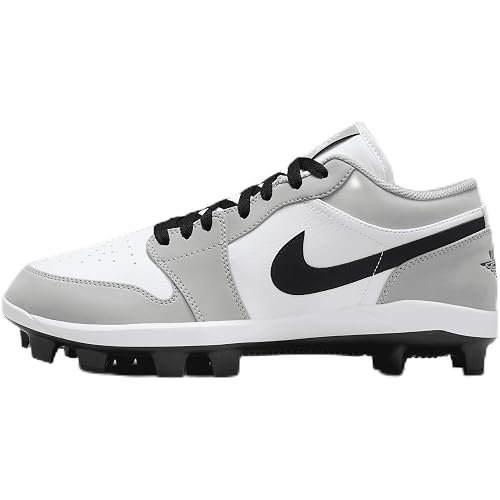 Nike mens Cleats