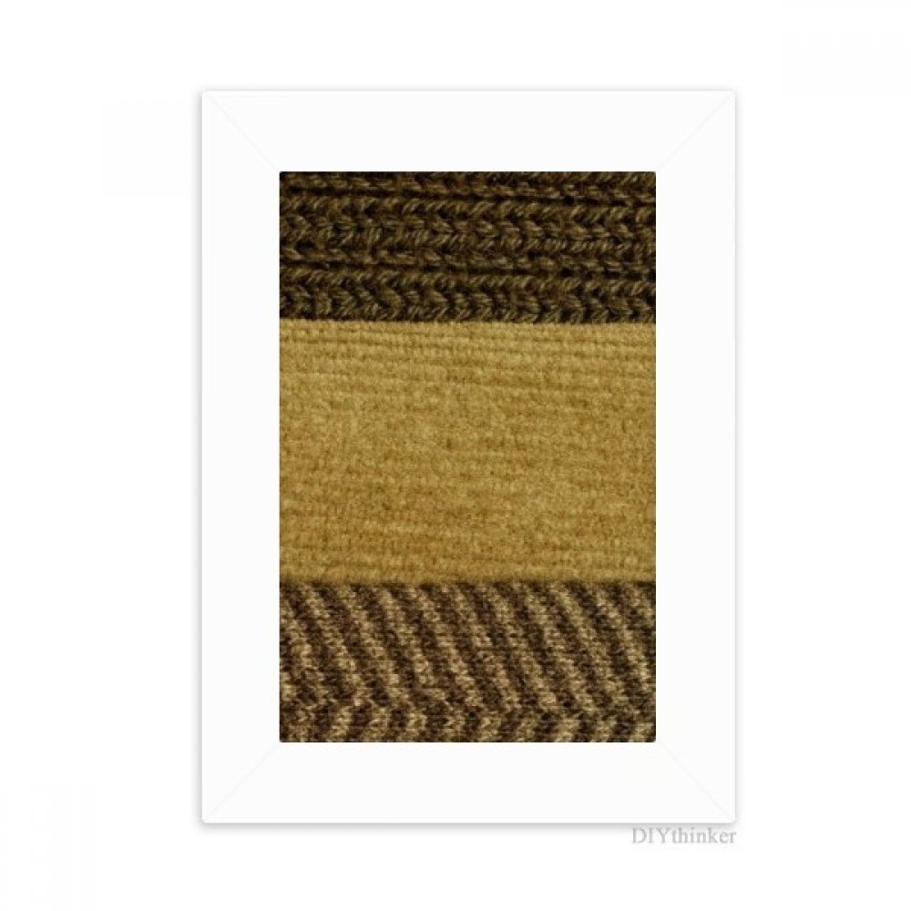 Cadre photo lin marron pour valoriser une image 10x15 cm sur table