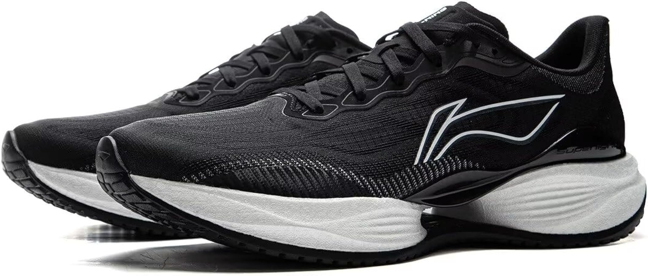 Amazon | [リーニン] SUPER LIGHT 22 男子 軽量 衝撃吸収性 反発性