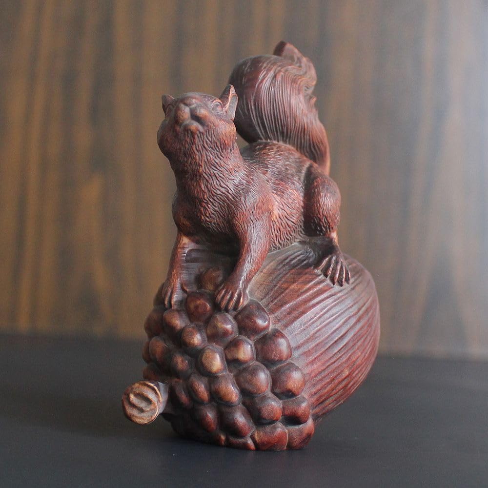 Hand Carved Vintage Wooden Squirrel on Pinecone Woodland Animals Statue Figurine Desktop Sculpture Ornament Home Decor (Acorn) - Image 3