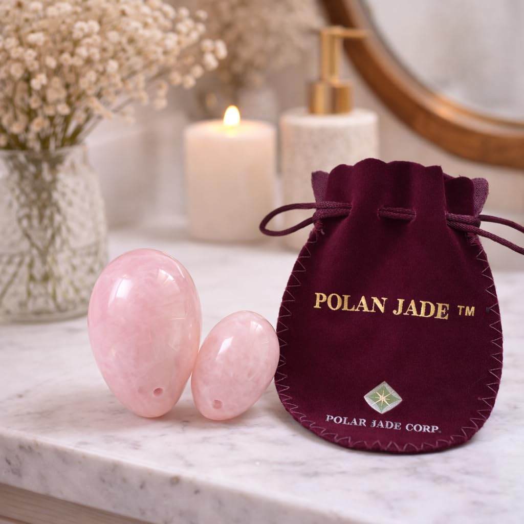 Polar Jade Set de 2 Piezas de Huevos Yoni, Huevos de Cuarzo Rosa, pre-Perforados, Hechos a Mano, 2 tamaños, pequeño y Mediano, con Hilo sin Cera en una Caja, Instrucciones de Usuario y certificados