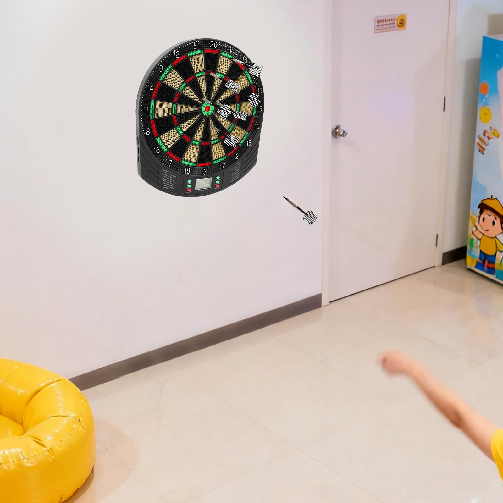 Target elettronico freccette con 6 freccette | 18 Modalità di Gioco, Display LCD, Conteggio Automatico, Annuncio Vocale, 1-8 Giocatori, Per Case, Bar, Ufficio