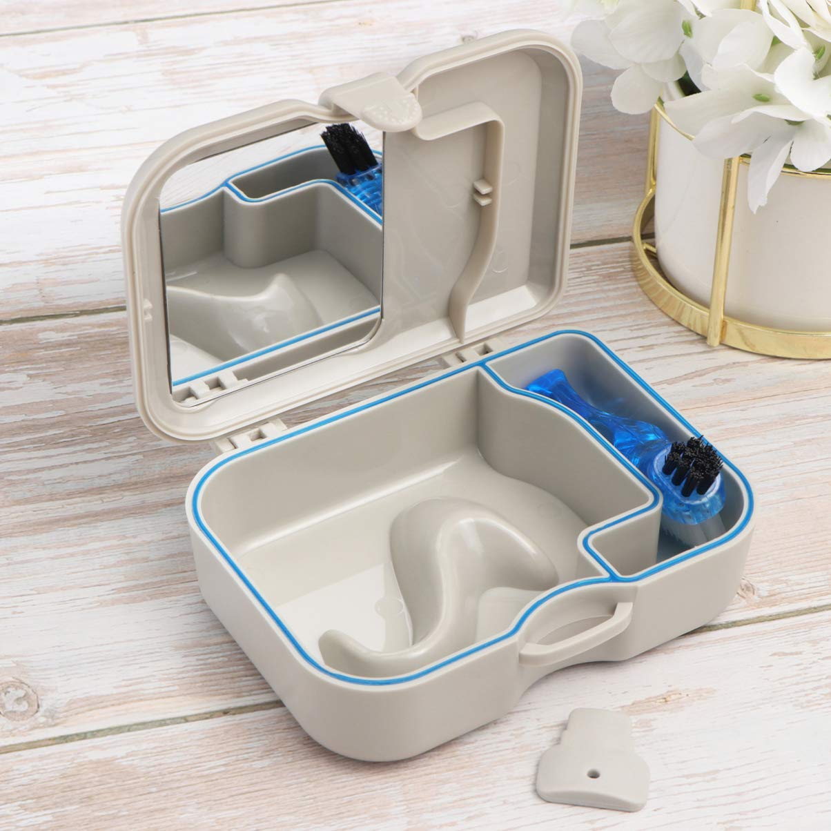 Healifty 1pc Denture Cleaning Case Brush Portable False Teeth Storage Box for Cleaning and Convenience for Travel and Home Use