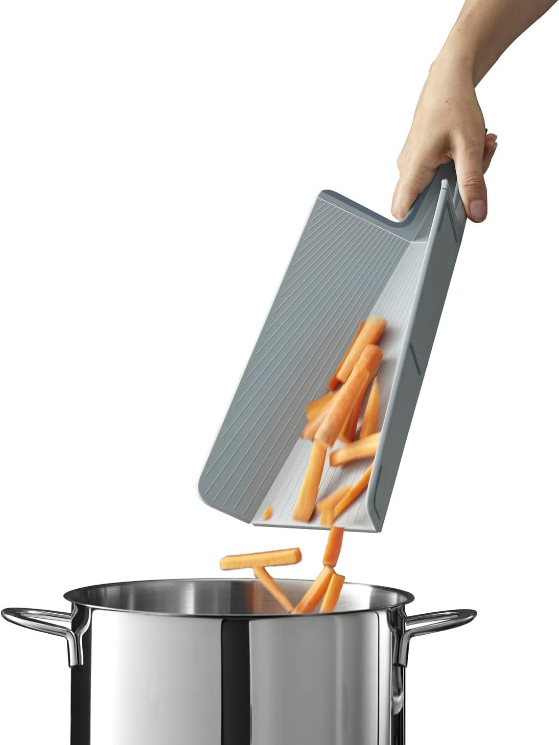 Joseph Joseph Chop2Pot Plus – Planche à découper pliable grand format, poignée facile à saisir, surface texturée, pieds antidérapants, bleu pâle - Description