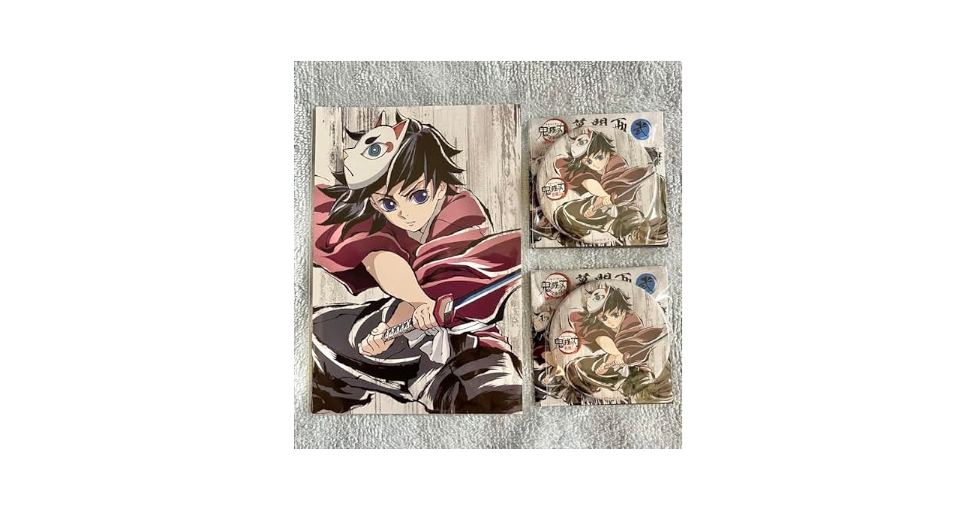 Amazon.co.jp: 鬼 滅 全集中展 幕間画 ランダム缶バッジ 弍
