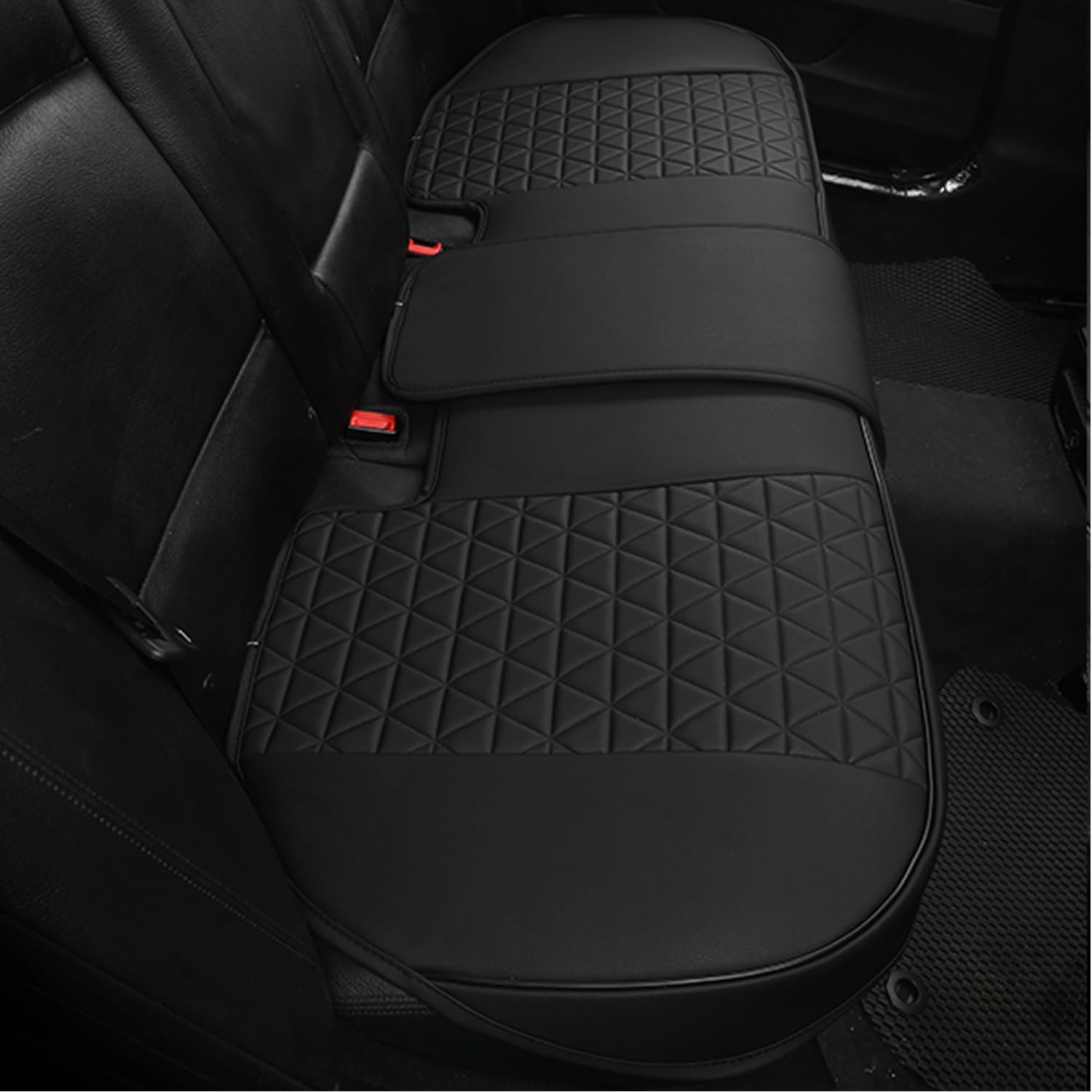 Black Panther PU-Leder Sitzauflage Auto Rückbank, passend für 90% Aller 4-türigen Autos, dreieckig gesteppt – Schwarz