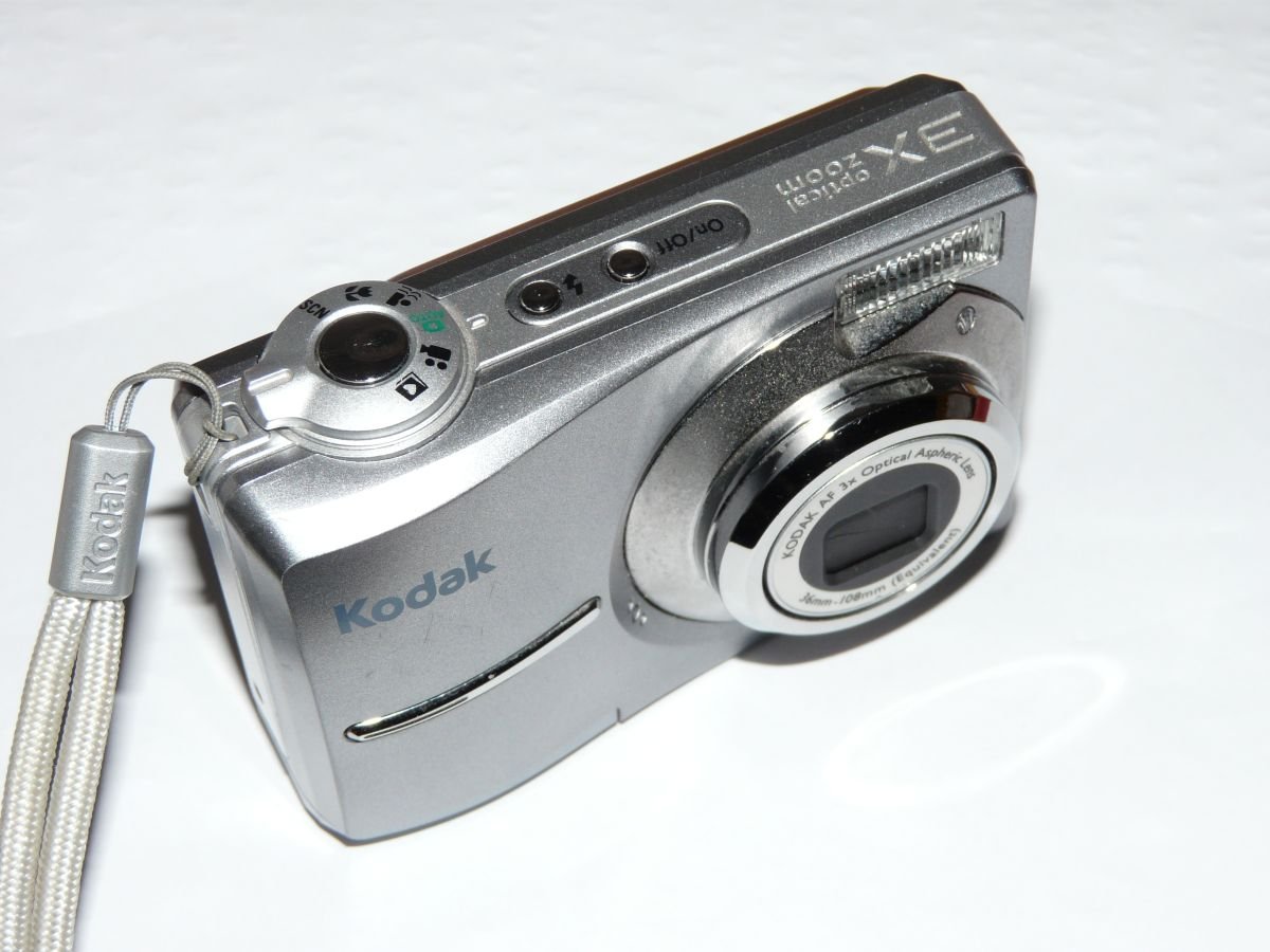 Kodak Easyshare C813 Digital Camera - Silver (8.2MP, 3x