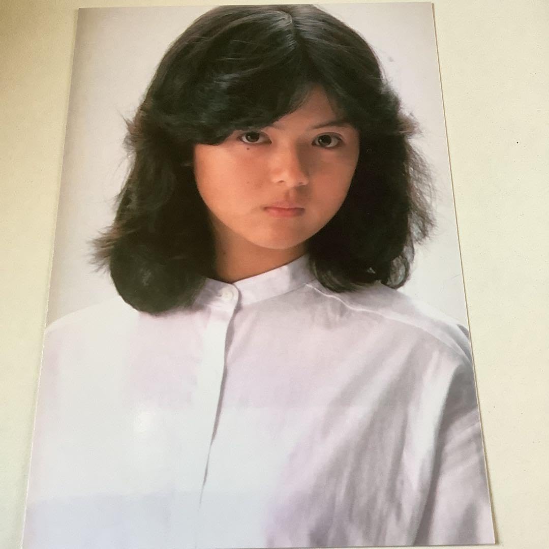 Amazon.co.jp: 6)s711) 薬師丸ひろ子L判写真10枚set : おもちゃ