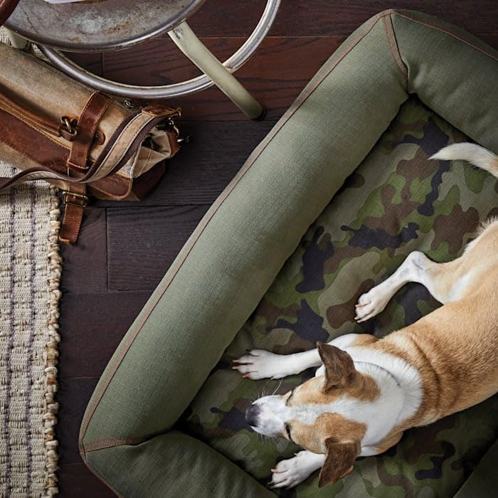 Reddy Indoor/Outdoor Dog Bed 48" L X 36" W Camo