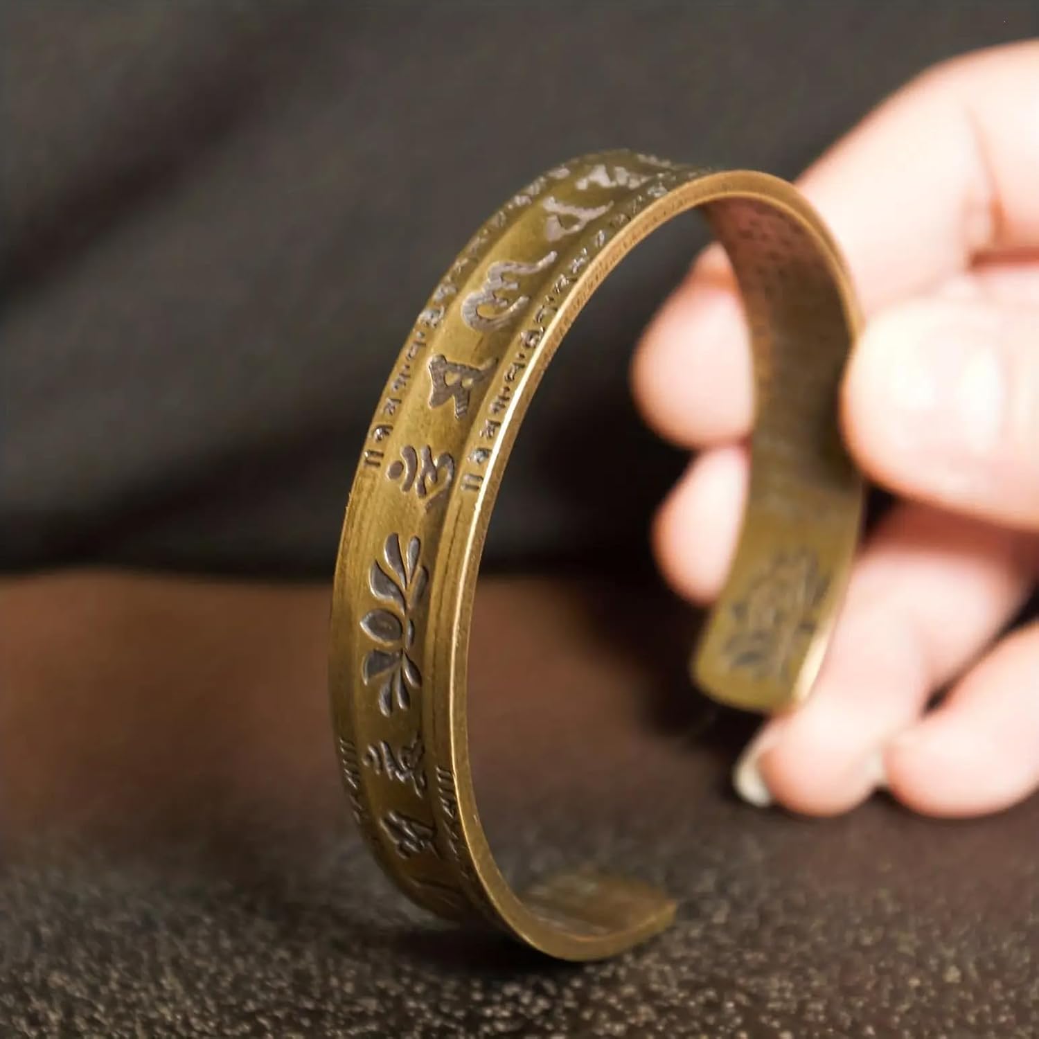 LIYAPEI Vintage Pure Copper Bangle Bracelet Adjustable Energy Protection Talisman Feng Shui Cuff Jewelry for Men & Women - Image 6