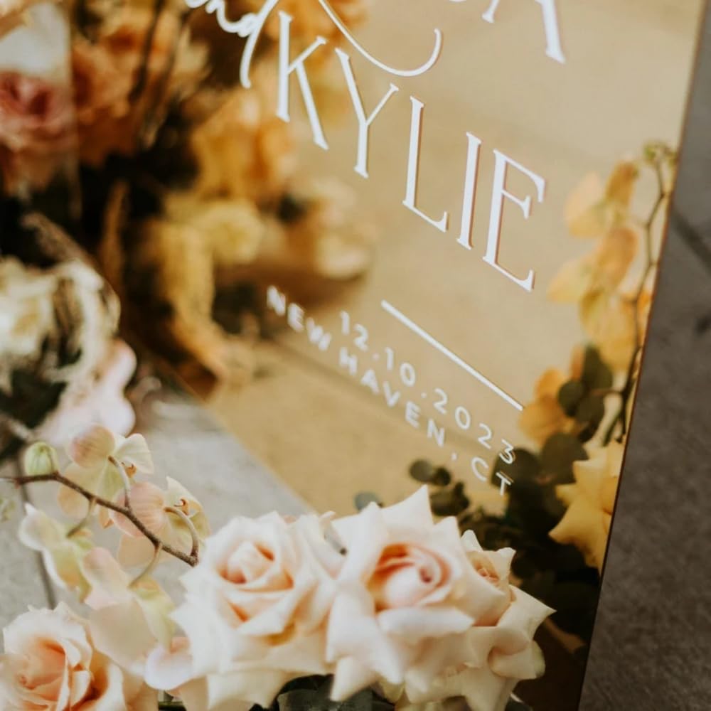 Personalisiertes Goldspiegel-Willkommensschild für Hochzeitsempfänge und neue Heimdekoration Fügen Sie die Namen des Brautpaars Hochzeitszeit und gute Wünsche hinzu